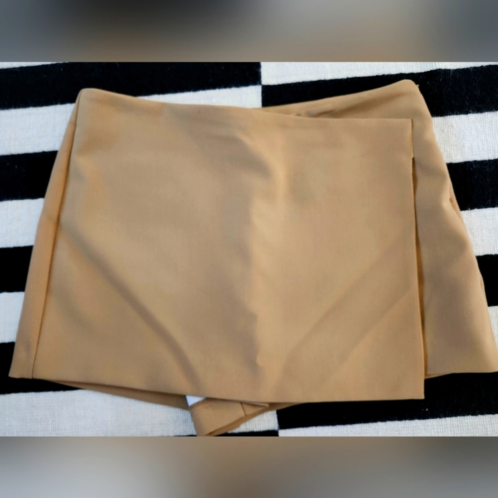 Zara mini skort